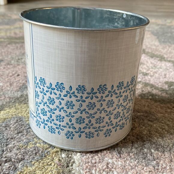 The  Farmhouse  Plant/Decor Tin Container - Picture 3 of 4